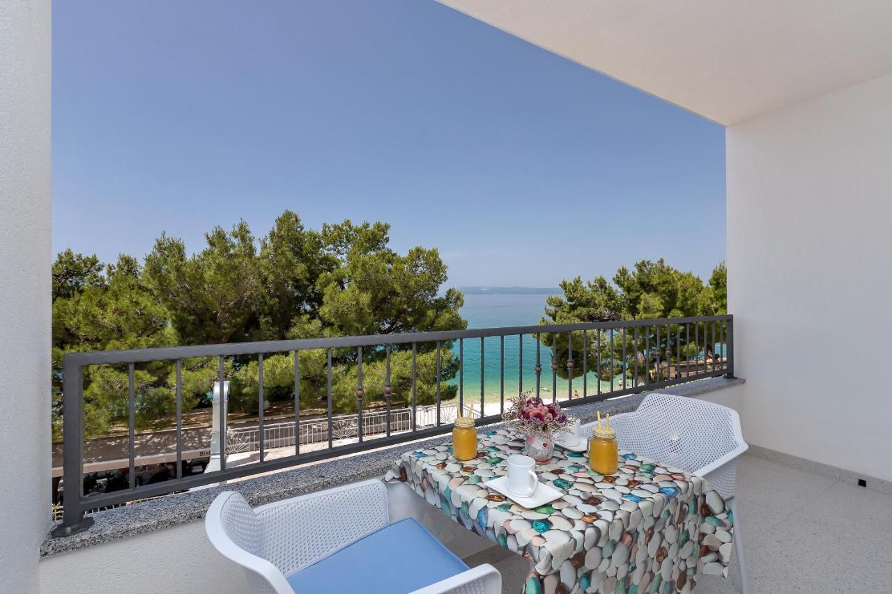 Central Beach Apartments Tucepi Bagian luar foto